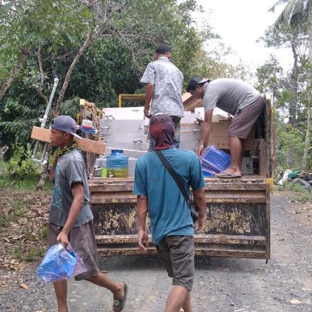  Meningkatkan Akses Air Bersih di Desa Bawahan Seberang Melalui Bantuan Pengolahan Air Bersih 